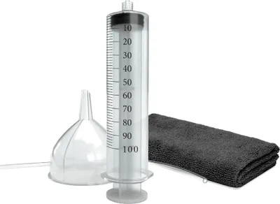 Produktbild von Ölwechselkit Rasenmäher mit Absaugspritze Absaugschlauch Trichter