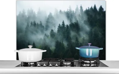 Produktbild von KitchenYeah®  Spritzschutz Küche - Küchenrückwand - Wandschutz für Herd und Spüle - Nebel - Bäume - Wald 100x65 - Alu-Dibond (Alternative zum Spritzschutz aus Glas) - Hitzebeständig - Herdspritzschutz