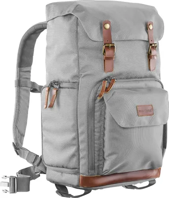 Produktbild von Mantona Luis Retro Fotorucksack grau mit Leder, Kamerarucksack inkl. Regenschutzhülle, Fototasche mit Laptopfach, Backpack geeignet für 1 x DSLR-Kamera, 3 x Objektive und diverses Fotozubehör