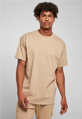 Zdjęcie produktu dla Męska koszulka Urban Classics Heavy Oversized Tee unionbeige - 4XL