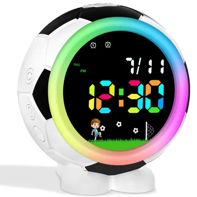 Kinder-Digitalwecker mit Nachtlicht, Doppelalarm, Snooze, 6 Töne, Fußballdesign