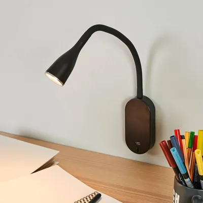 Produktbild von Lindby - Moderne schwarze Wandleuchte mit USB Anschluss inkl. LED - Enna - Kunststoff Länglich - I (nicht austauschbare) LED