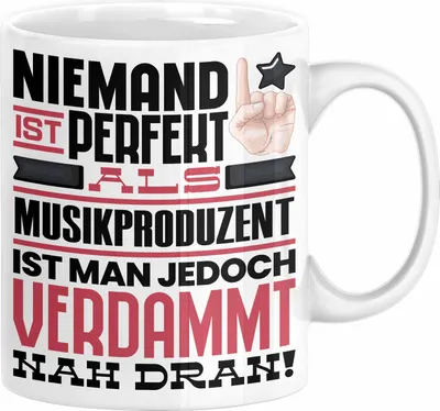 Produktbild von Musikproduzent Geschenk Tasse Lustige Geschenkidee für Musikproduzent Geburtstag Kaffee-Becher Niemand Ist Perfekt Aber Als Musikproduzent Ist Man Nah Dran (Weiß)