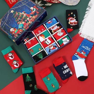 Productafbeelding van Mjartoria 12 paar kerstsokken voor vrouwen - Adventskalender 2023 - Damessokken - Kerstmis aftelen - Kerstman