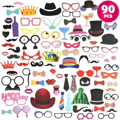 Produktbild von 90 Stück Foto Requisiten Party Deko für Karneval, Hochzeit, Geburtstag, Weihnachtsparty als Photo Booth Props - Gewöhnliche Fotos in Wunderschöne Erinnerungen mit Lustigen Photobooth Accessoires
