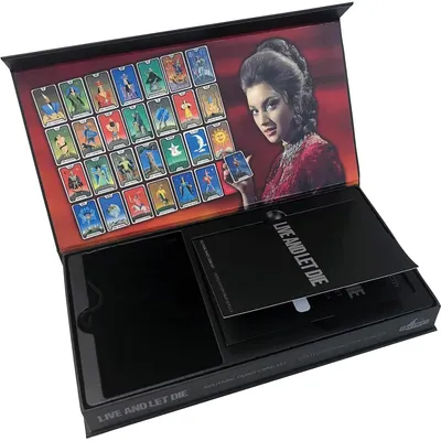 Produktbild von Factory Entertainment James Bond Replik 1/1 Tarot-Karten Limited Edition