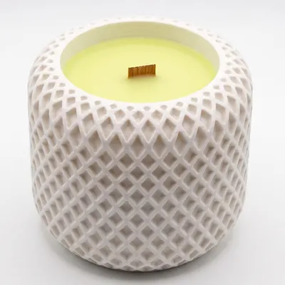 Image de Bougie Mozaïque NOBAMO - Blanc, Jaune Néon, Parfum Mojito KP40326