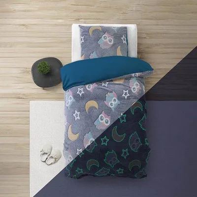 Produktbild von Unyqoos® Sleeptime Kinder-Bettbezug 135 x 200 cm – Night Owl Glow-in-the-Dark, Teddy-Microfleece (100% Polyester), Blau, Kissenhülle mit Hotelverschluss