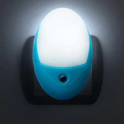 Obrázek produktu pro LED noční světlo – 240 V – 6 LED diod (studená bílá 6000 K) – 0,5 W – 20 lumenů – automatické zapnutí/vypnutí – energeticky úsporné – životnost 30 000 hodin – pro ložnice, chodby a dětské pokoje [20281B]