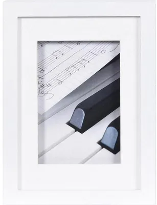 Zdjęcie produktu dla Drewniana ramka na zdjęcia Henzo Piano, biała, 15 x 20 cm
