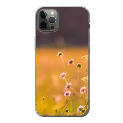 Produktbild von MuchoWow® Handyhülle Schutzhülle Hülle für iPhone 13 Pro Max Blumen - Hell - Rosa Silikon Softcase Handy Hülle - Mobiltelefon