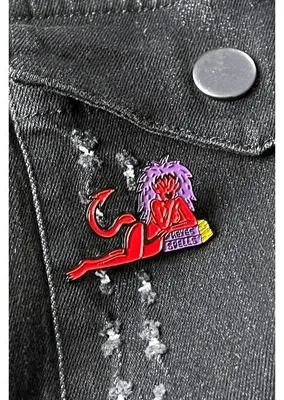 Produktbild von Killstar Anstecknadel - SheDevil Enamel Pin