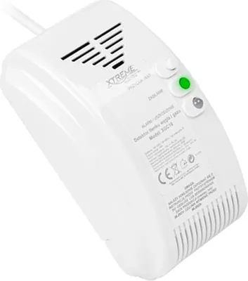 A white gas and carbon monoxide detector is shown from a diagonal angle.