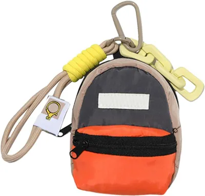 Imagen del producto de Llavero con mini mochila, de colores, práctico y ideal para llevar ContiGo!