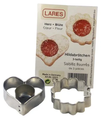 Produktbild von LARES Hildabrötchenausstecher - 3-teilig - Herz-Blüte - aus hochwertigem Weißblech - für süßes Gebäck und mehr