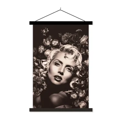 Produktbild von MuchoWow® Textilposter Frau - Blumen - Schwarz - Weiß 120x180 cm mit schwarzem Rahmen - Fotos