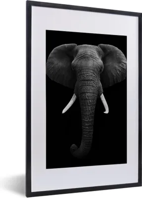 Produktbild von MuchoWow® Gerahmtes Poster Elefant - Wildtiere - Schwarz - Weiß - Porträt 40x60 cm - Poster mit Schwarzem Bilderrahmen Wandposter Rahmen Foto Bilder - Poster in Rahmen
