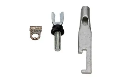 Produktbild von Zubehörsatz Feststellbremsbacken MAXGEAR hinten rechts passend für PEUGEOT 206 Schrägheck (2A/C) 206 CC (2D) 206 SW (2E/K) für RENAULT CLIO I