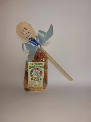Produktbild von Motivnudeln mit Kochlöffel: Zahl 30, 250g Nudeln + Löffel, Holzlöffel, Geburtstag, Geschenkidee