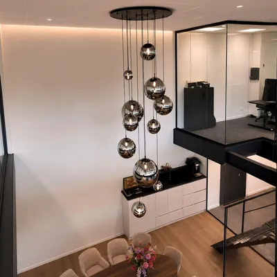Produktbild von s.luce Orb Glaskugel Galerieleuchte 5m Abhängung Schwarz Galerielampe Hängelampe Orb/Farbverlauf Weiß Ø 50cm Rund