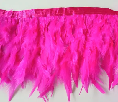 Obrázek produktu pro Prýmek z krůtího peří 12-15 cm, fuchsiový / 1 m