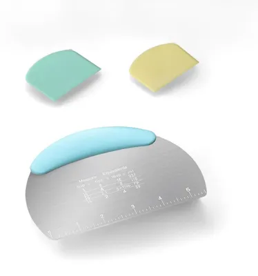 Image de Raclette à pâte en acier inoxydable et plastique, bleu, avec échelle de mesure