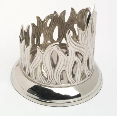 Produktbild von Kerzenleuchter Flammen Design für Ø 8 cm Kerzen, Messing vernickelt Silber