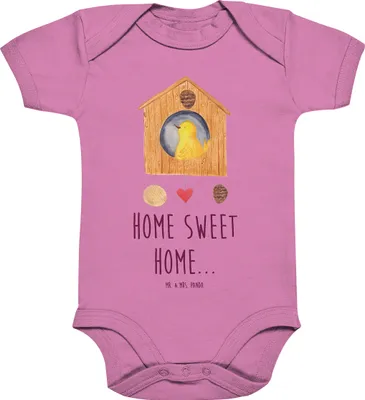 Produktbild von Mr. & Mrs. Panda Babystrampler Vogelhaus Home 1. - 3. Monat - Bubble Gum Pink - Geschenk, Lustige Sprüche, overall baby, Kurzarmbody, babykleidung body, Haus, Sweet