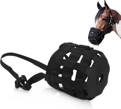 Image de Protection buccale réglable pour chevaux Famanu - Protège-mâchoire anti-morsure avec de larges ouvertures
