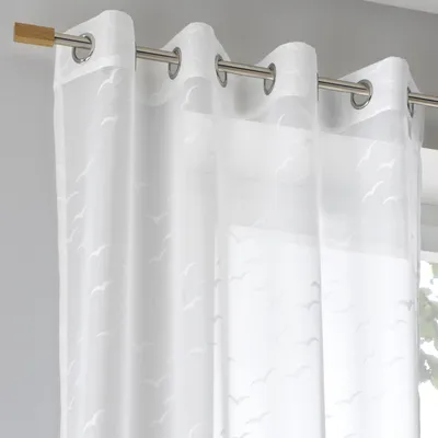 Produktbild von Seabird Vorhang weiß transparent. Durchscheinende Gardine Ösen Silber. Design Vogel Möwe, Ausbrenner pflegeleicht. Gardine lang bodentief Wohnzimmer Schlafzimmer, Höhe 245 cm x Breite 135 cm (1 STK)