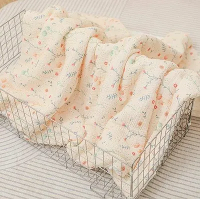 Productafbeelding van Zachte Babydeken 75x100 cm - Minky Katoen en Mousseline - Ledikant Deken met Polyester Vulling - Perfect voor Wieg en Kinderkamer