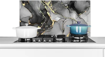 Produktbild von KitchenYeah®  Spritzschutz Küche - Küchenrückwand - Wandschutz für Herd und Spüle - Marmor - Schwarz - Gold - Grau 90x45 - Alu-Dibond (Alternative zum Spritzschutz aus Glas) - Hitzebeständig - Herdspr