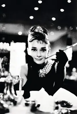 Produktbild von Audrey Hepburn Poster  + Ü-Poster