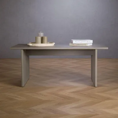 Produktbild von Couchtisch SALTO aus massivem Kiefernholz, grau - minimalistischer Wohnzimmertisch, rechteckig, Sofatisch für jedes Wohnzimmer passend