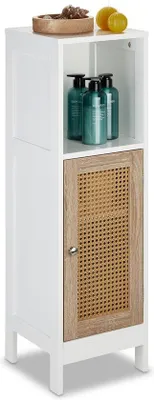 Zdjęcie produktu dla Półka łazienkowa Famanu z drzwiczkami z rattanu - 3 przegródki - 30 cm - wąska