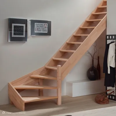 Produktbild von Holztreppe Intercon Savoy | Buche | 1/4 gewendelter Verlauf | Rechtswendelung | ohne Geländer | ohne Setzstufen | Stiege