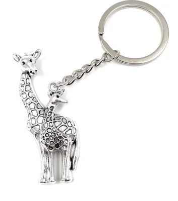 Image de Onwomania 2 girafes Girafe avec bébé animal Porte-clés métal porte-bonheur en boîte cadeau alu, idéal pour offrir en cadeau
