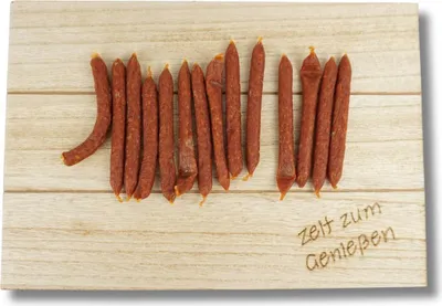 Produktbild von Scharfe Salami Sticks 150g perfekt fürs Vesper & Wandern | Metzgerei Bühler