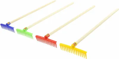 Produktbild von Rechen mit Holzstiel von wadertoys, 1 Stück, farblich sortiert.
