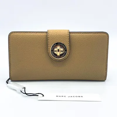 Produktbild von Marc Jacobs Turn Lock Continental Wallet Damen, Iced Coffee, genarbtes Leder, 4F4SMP011S01