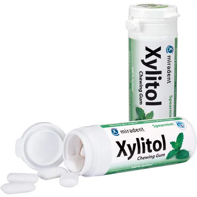 Produktbild von Miradent Xylitol Chewing Gum Spearmint 30 St