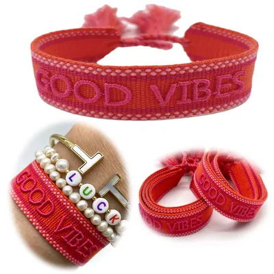 Produktbild von LS-LebenStil Canvas Statement Armband Good Vibes Rot besticktes Stoff Web-Armband gewebt textil Quasten Boho Geschenk Freundschaftsarmband Spruch