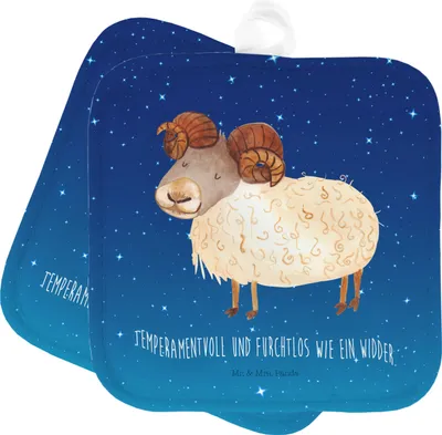 Produktbild von Mr. & Mrs. Panda Topfuntersetzer Sternzeichen Widder - Sternenhimmel Blau - Geschenk, Geburtstag März, topfhalter, Schafbock, Kochlappen, Topflappen, Ofenlappen, Bock