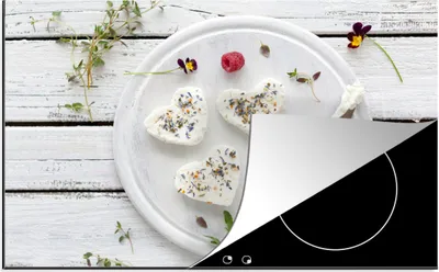 Produktbild von KitchenYeah© Herdabdeckplatte Ein Ziegenkäse mit Kräutern und Himbeeren , 80x52cm, Küche Deko, Glaskeramikkochfeld Herdabdeckung, Abdeckplatte fùr Kochfeld