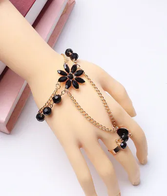 Produktbild von Blumenform Luxus Handgeschirr Armband Damen Verstellbarer Fingerring Armband Modeschmuck