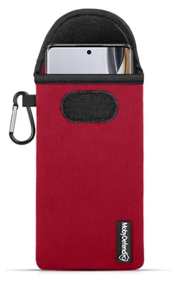 Productafbeelding van MobyDefend Hoesje - Geschikt voor  Oppo Reno10 / Oppo Reno10 Pro -  Neopreen Pouch Met Karabijnhaak - Insteek - Riemlus  - Rood