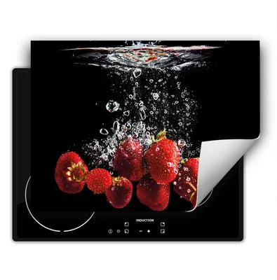 Produktbild von DarHaus Herdabdeckplatte 80x52 cm Anti Rutsch Matte Aufrollbar, schwarz - Erdbeeren