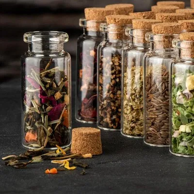 Productafbeelding van Famanu kruidenpotjes van 10 ml met kurken - set van 30 potjes