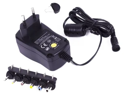 Zdjęcie produktu dla Uniwersalny adapter 230 V (AC) na 3,0-12 V (DC), 600 mA - WD1775468597