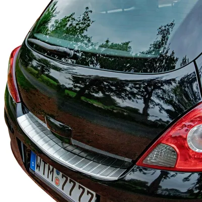Für Opel Corsa D ab 2006-2014 Ladekantenschutz MATT MIT ABKANTUNG in der Farbe von Recambo e.K.
